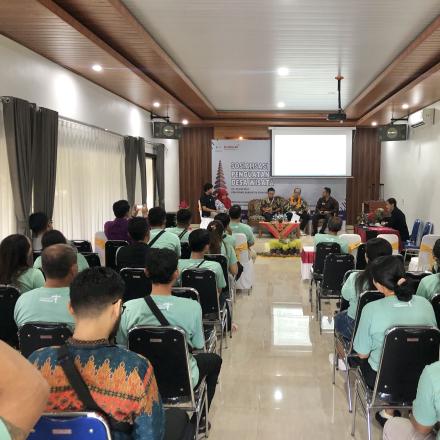 Sosialisasi Hari Ke-2 Penguatan Kelembagaan Desa Pariwisata Kemenparekraf di Desa Sidan